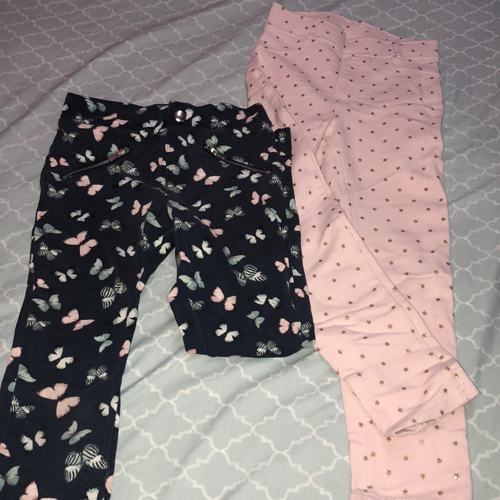 I am selling to pairs on jeggins